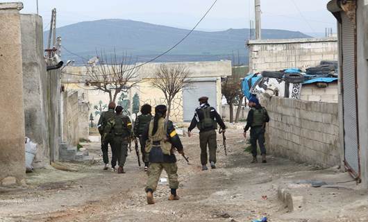 Grûpa Emşat welatiyekî Kurd li Efrînê revand