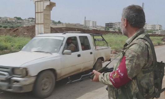 EFRÎN - Çekdarên Emşat 2 bira li gundê Kaxurê girtin