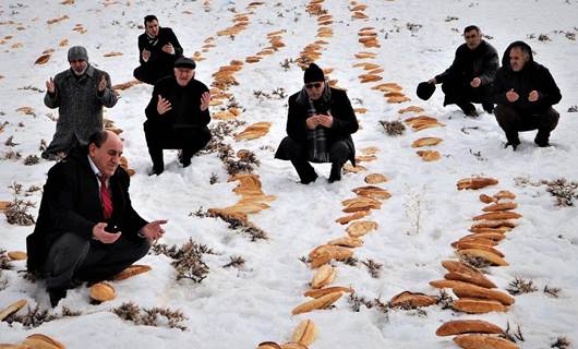 بۆ رێگری لە رووداوە سرووشتییەکان لە زنجیرە چیاکانی ئەرزڕووم هەزاران سەموون دادەنرێن