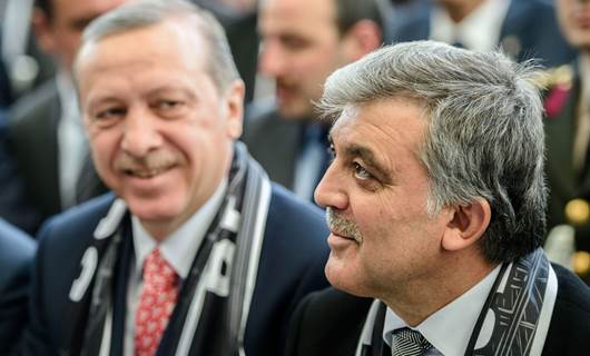 Abdullah Gül: Barzani’nin referandum tartışmaları olurken çok çarpıcıydı