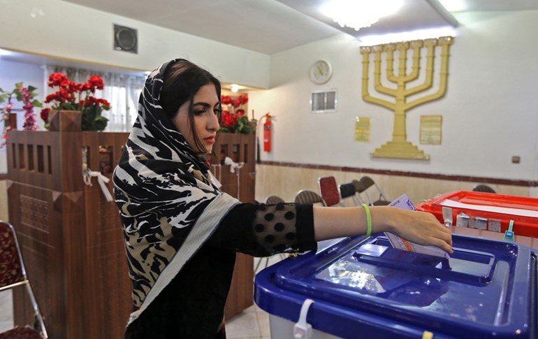 دەنگدان لە تاران. وێنە: AFP