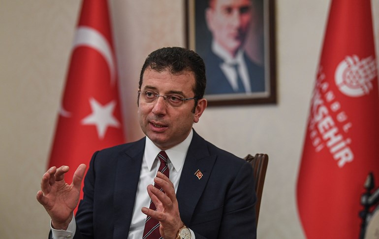 Mayor of Istanbul Ekrem Imamoglu speaks to AFP, April 2, 2020. Photo: Ozan Kose / AFP