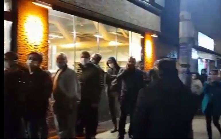 Customers queue for basic supplies in the Turkish capital of Ankara on April 10, 2020. Video: Shawkat Harki  / Rudaw