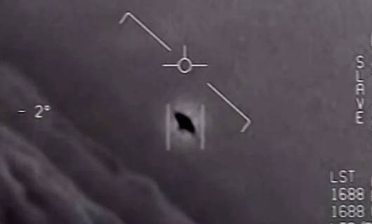Pentagon, ilk kez UFO görüntülerini yayınladı