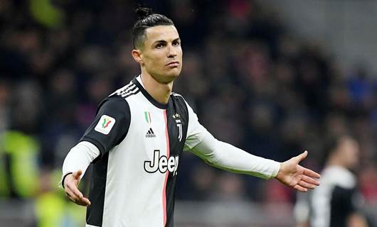 Cristiano Ronaldo İtalya'ya dönmeyi erteledi