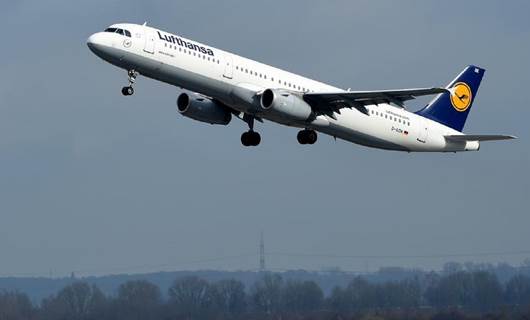 Lufthansa geştên xwe yên derve destpê dike