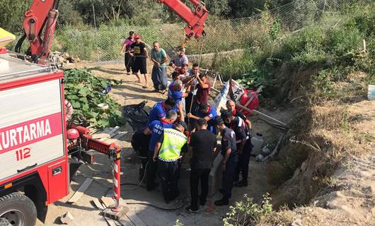 Su kuyusu açmak için kazı yapan aynı aileden 4 kişi öldü