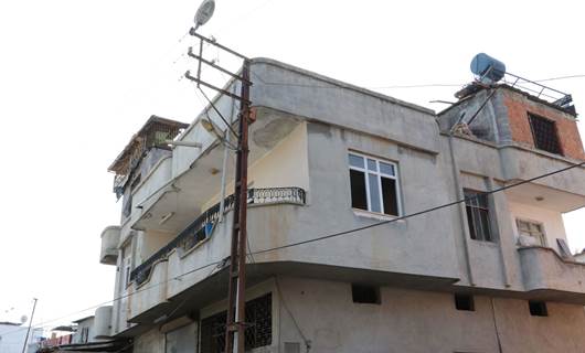 Adana’da evine kaçak elektrik çekmek isteyen adam akıma kapılarak öldü