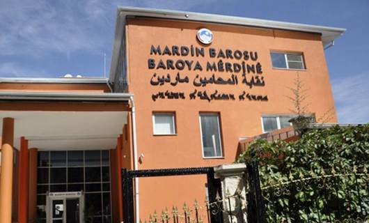 Mardin Barosu’na çok dilli tabela
