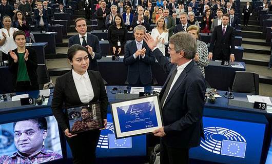 Sakharov Ödülü Belaruslu muhalif kadınlara verildi
