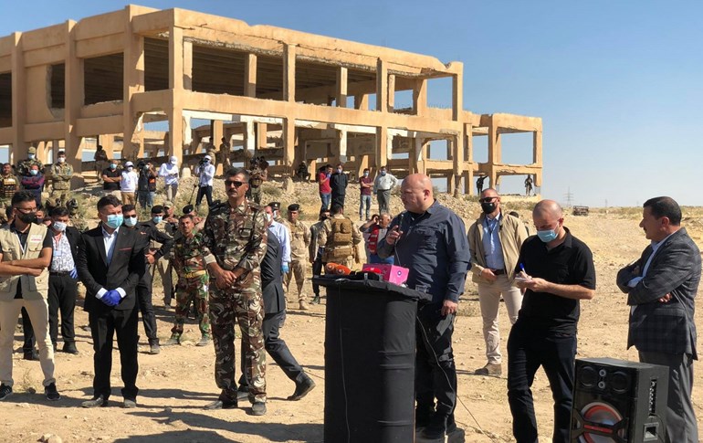 Karim Khan, head of UNITAD, speaks during a ceremony ahead of commencing exhumation of a mass grave of Yezidi victims of ISIS in Solagh, Shingal region on October 24, 2020. Photo: Fazel Hawramy/Rudaw