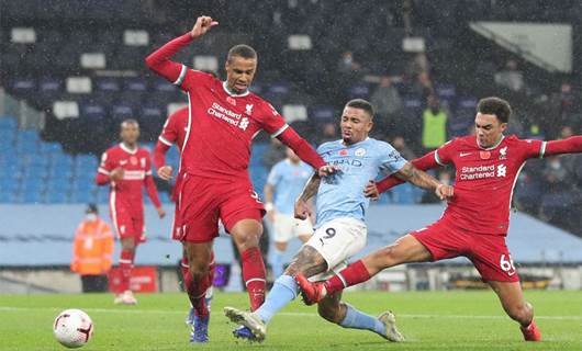 Manchester City ile Liverpool 1-1 berabere kaldı