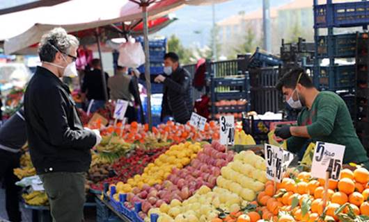 Memur-Sen: 4 kişilik ailenin yoksulluk sınırı 7 bin 353 lira