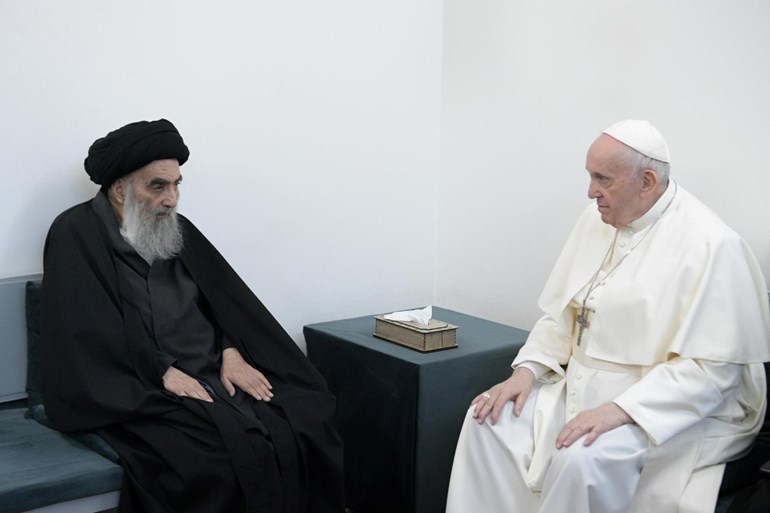 The meeting between Ayatollah Ali al-Sistani and Pope Francis in Najaf. Date: March 6, 2021. Photo: Vatican News