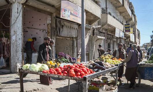 Raqqa locals struggle for food as Syrian pound hits rock bottom