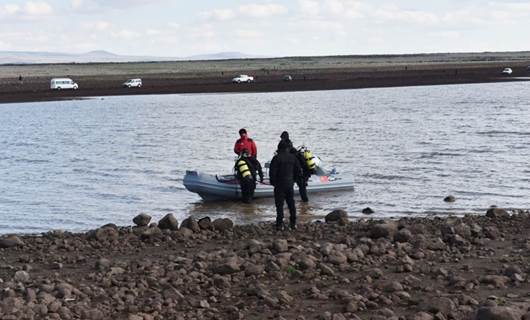 Urfa'da teknenin alabora olması sonucu kaybolan 2 kişiden 1'inin cesedine ulaşıldı