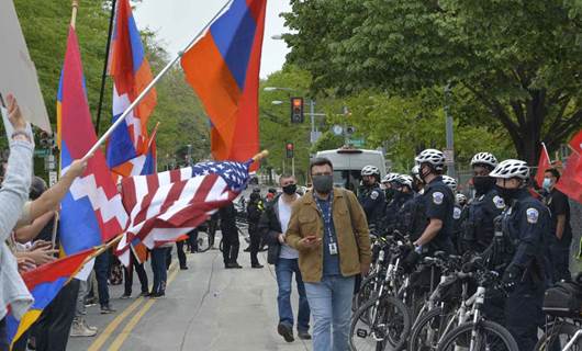 FOTO - ABD'de Ermeniler Biden'in kararını kutladı