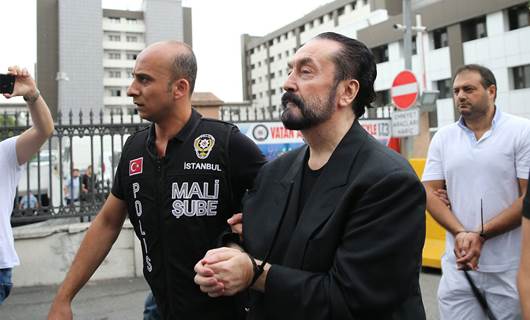 Adnan Oktar, Batman'daki yüksek güvenlikli cezaevine nakledildi