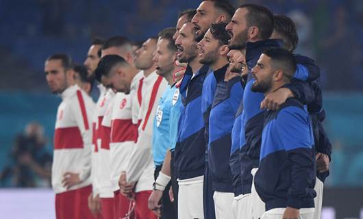 TRT spikerinden İtalya-Türkiye maçı sonunda ilginç gaf
