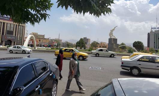 In Iran’s Kurdistan province, strapped shopkeepers fear corona lockdown
