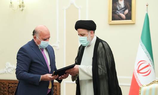 Irak Dışişleri Bakanı Hüseyin, İran Cumhurbaşkanı Reisi ile görüştü