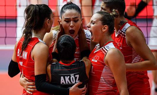 Türkiye Kadın Voleybol Milli Takımı yarı finale çıktı