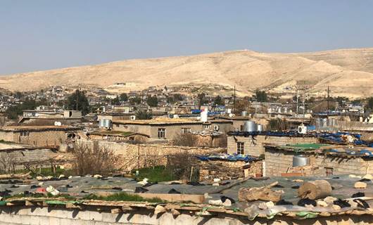 Tirkiyê Kampa Mexmûrê bombebaran kir