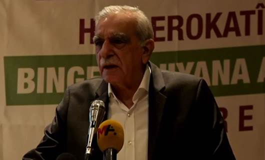 Yerel Yönetimler Konferansı’nda konuşan Ahmet Türk: Mutahap tüm aktörlerdir