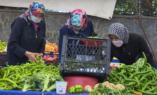 İstanbullular pazardaki fiyat artışlarından şikayetçi