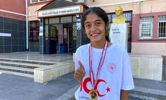 Görme engelli Sedanur, Türkiye şampiyonu oldu