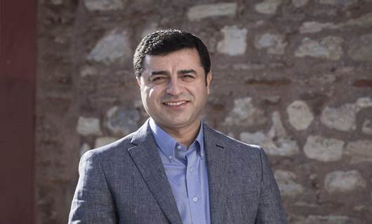 Demirtaş’tan çağrı: Bir araya gelin, bu tarihi bir sorumluluk