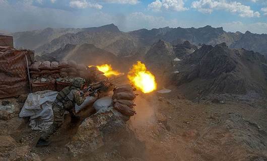 Çukurca sınırında 2 PKK’li hayatını kaybetti