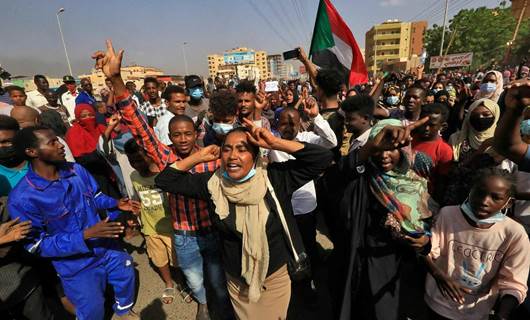 Amerîka û Yekîtiya Ewropa ji “Darbeya Leşkerî ya Sudanê” nîgeran in