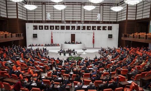 HDP ve DBP'li 16 milletvekiline ait dokunulmazlık dosyası TBMM'de