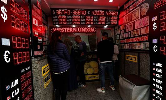Li Tirkiyê di kirîn û firotina dolar de merc hat danîn
