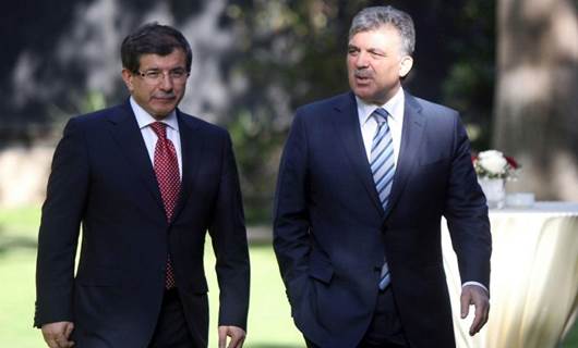 Ahmet Davutoğlu, Abdullah Gül ile görüştü