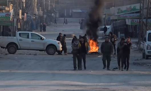 Firari İŞİD’lilerin dağıldığı mahalle kurtarıldı, cezaevinin içinde kontrol henüz sağlanamadı