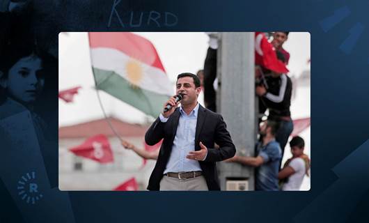 Demîrtaş bang li xwendekaran kir: Dersên Kurdî hilbijêrin