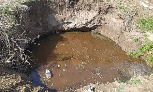 Diyarbakır'daki bu çukur iki çocuğu yuttu