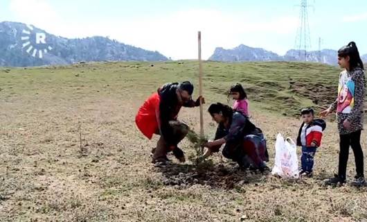 Duhoklu aile 1 milyon ağaç dikmek istiyor