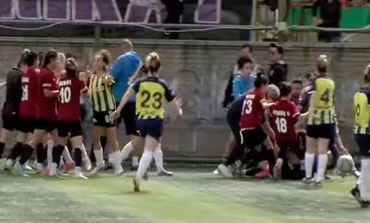 TFF, Fenerbahçe maçında faturayı Amedspor’a kesti: 3 futbolcu ve teknik hocaya ceza