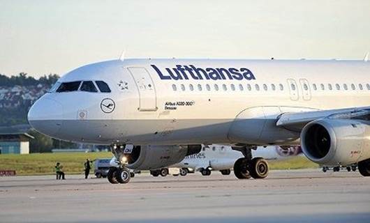 Almanya'da grev nedeniyle 110 uçak seferi iptal edildi