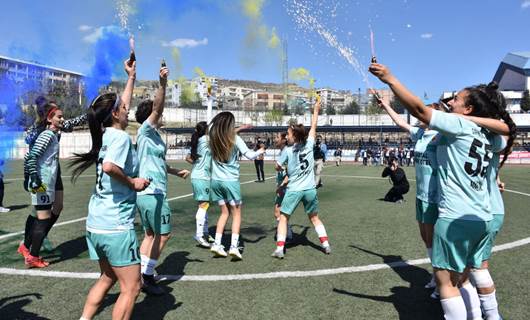 Şırnak’ta bir ilk: Nuhspor kadın futbol takımı, 1. Lig'e çıktı