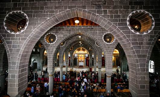 Dêra Ermeniyan a li Amedê piştî nûjenkirinê hat vekirin