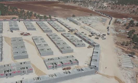 Efrin’de, Arap ve Türkmenler için yapılan konutların inşa çalışmaları hızlandırıldı