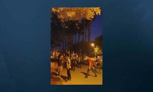 Akdeniz Üniversitesi öğrencileri Kürtçe şarkı söyledikleri için saldırıya uğradı