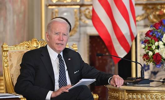 Biden’dan silah satışını düzenleme çağrısı: Neden sıradan bir vatandaş 30 şarjörlü silah alabiliyor