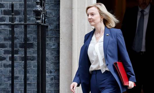 Liz Truss xwe ji bo cihê Boris Johnson berbijêr dike