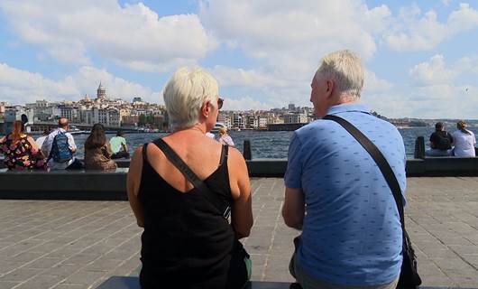 Turistler ‘ucuz olduğu’ için Türkiye'yi tercih ediyor