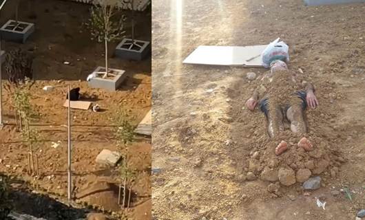 Eşini toprağa gömüp başında dua etti, olay farklı çıktı